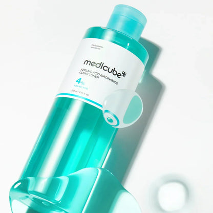 MEDICUBE – Azelaic Acid Niacinamide Clear Toner 250 ml
